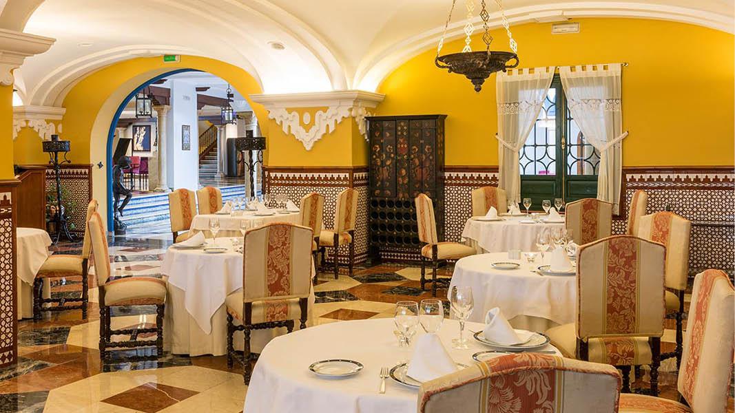 Restaurant p hotel Sevilla Macarena